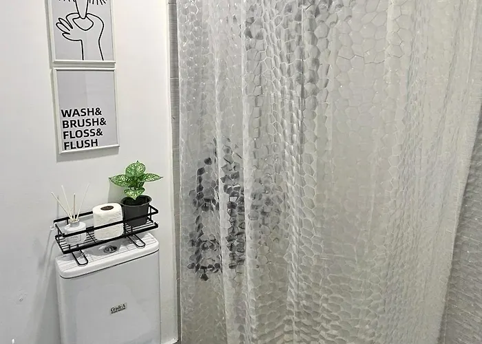 The Cozy Hub With Wifi Near Eastwood Apartamento Manila